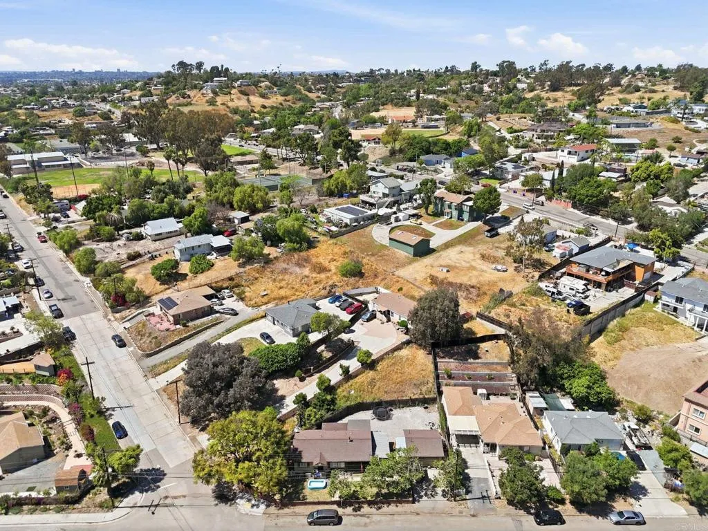 Additional image 38 of 916 Madera Street, San Diego, CA 92114