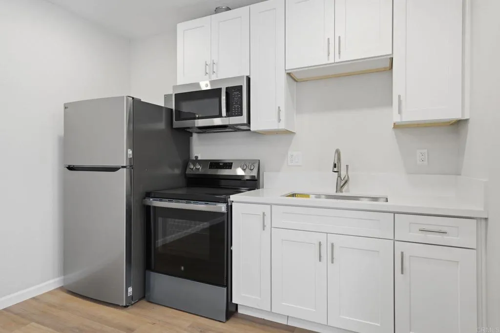 Additional image 43 of 916 Madera Street, San Diego, CA 92114