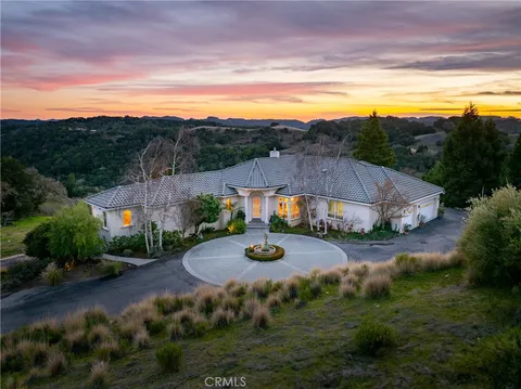 4342 Shadow Canyon Road, Templeton, CA MLS: NS24245993