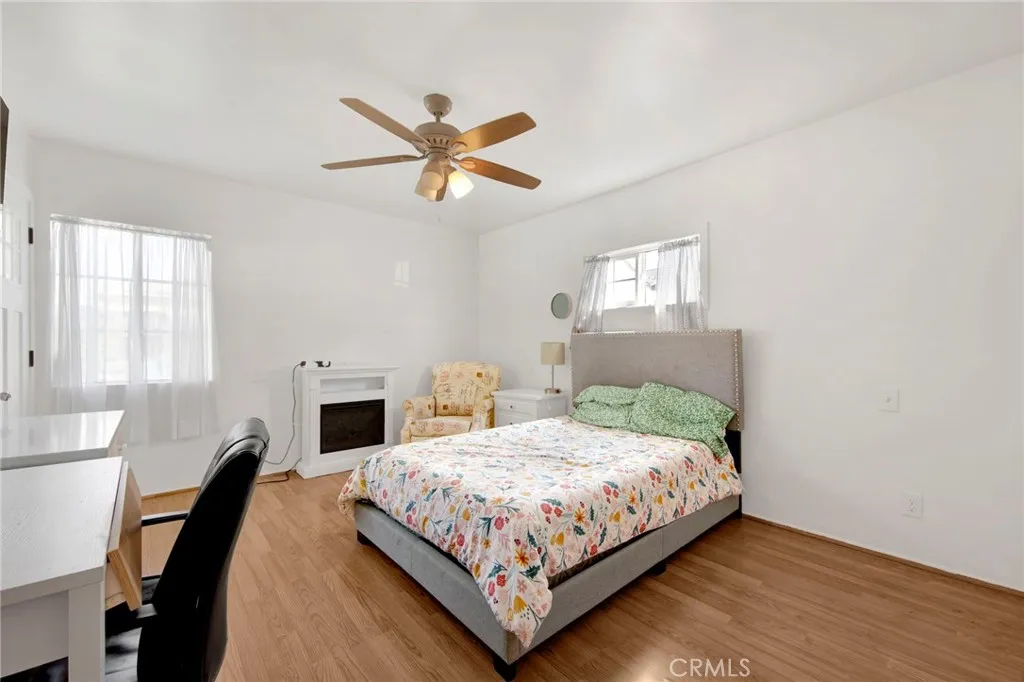 Additional image 47 of 2149 Cullivan Street, Los Angeles, CA 90047