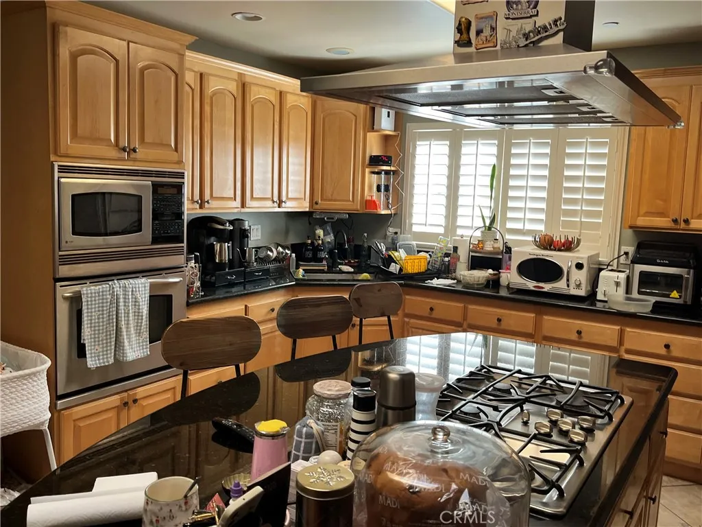 Additional image 6 of 2051 N Catalina street, Los Angeles, CA 90027