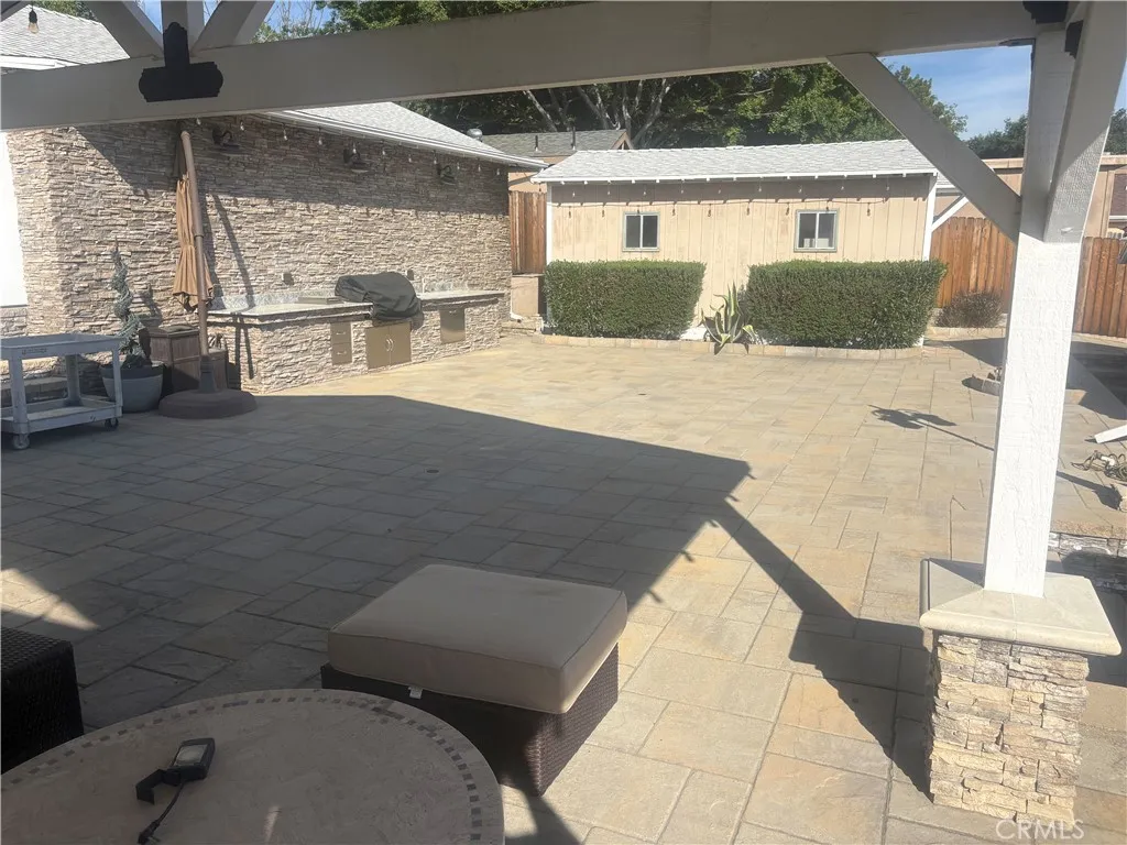 6929 Beckett St, Tujunga, CA 91042
