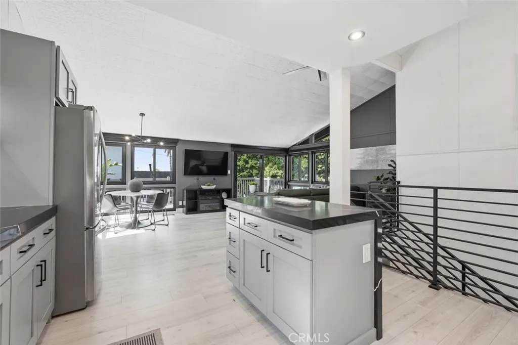 Additional image 56 of 729 N Juanita Ave, Redondo Beach, CA 90277