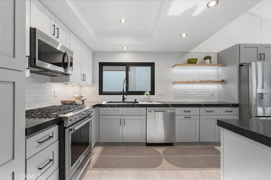 Additional image 53 of 729 N Juanita Ave, Redondo Beach, CA 90277