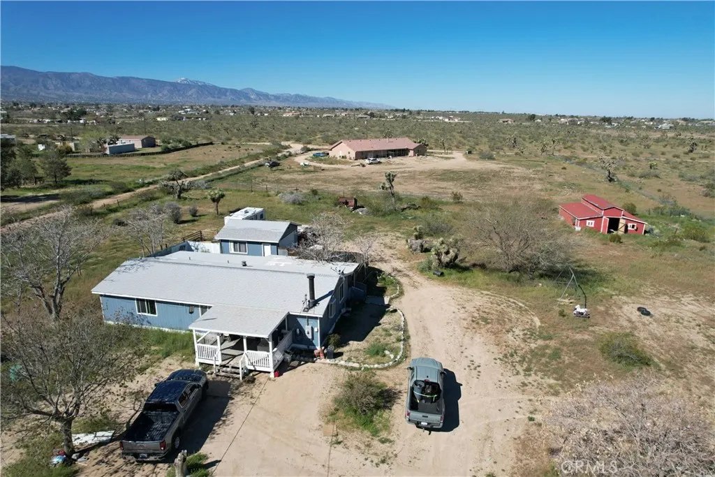 12324 Eaby Rd, Phelan, CA 92371