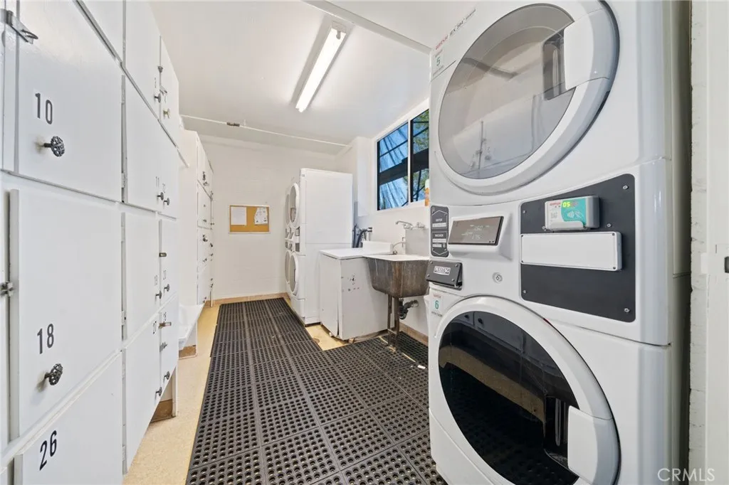 Additional image 22 of 3665 E 1st St Unit 202, Long Beach, CA 90803