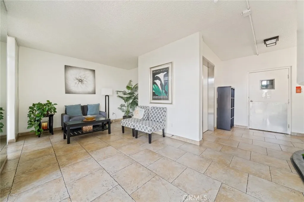 Additional image 19 of 3665 E 1st St Unit 202, Long Beach, CA 90803