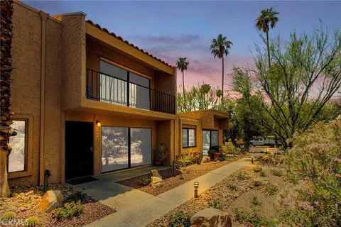 5884 Los Santos Drive, Palm Springs, CA MLS: AR25081989