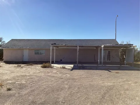 46039 Valley Center Rd, Newberry Springs, CA 92365 - MLS#: HD24214436