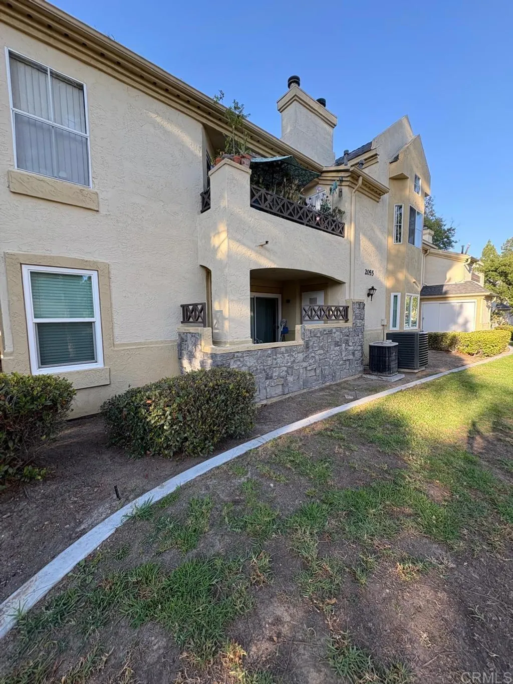 2055 Lakeridge Circle Unit 102, Chula Vista, CA 91913