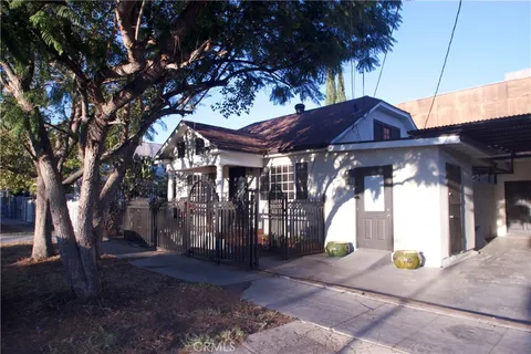 1110 N Ardmore Avenue, Los Angeles, CA 90029 - MLS#: SB23018672