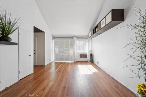 623 N Bristol Street Unit 79, Santa Ana, CA MLS: SR24252946