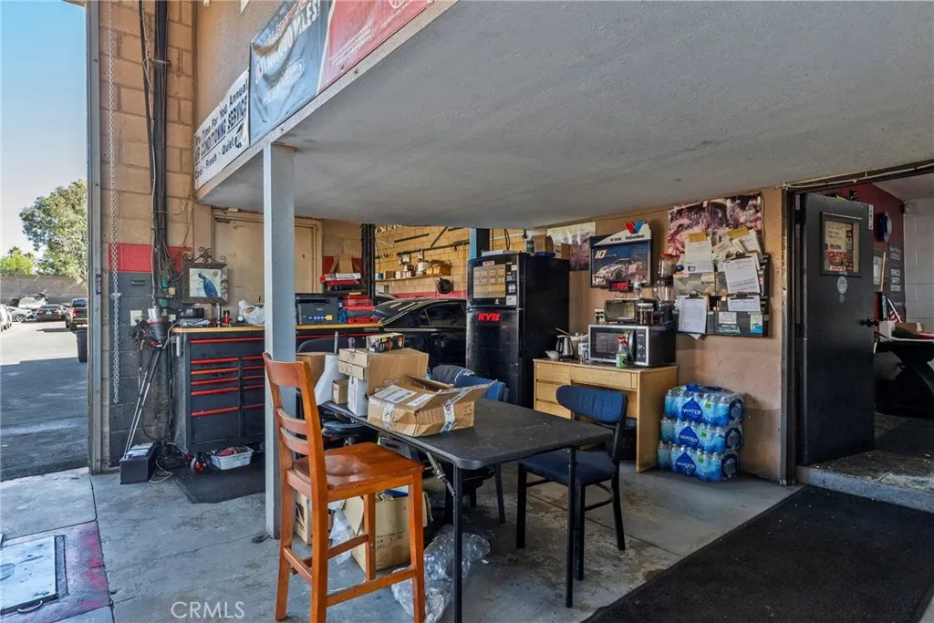 Additional image 36 of 4811 Van Buren Boulevard Blvd Unit D, Riverside, CA 92503