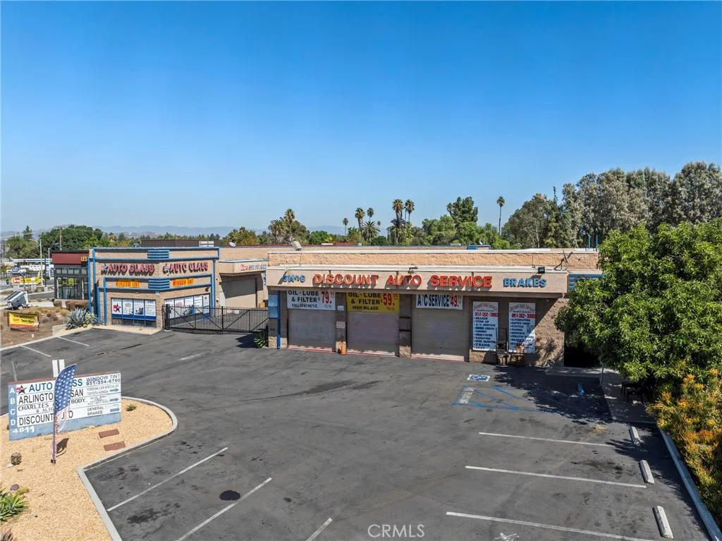 Additional image 43 of 4811 Van Buren Boulevard Blvd Unit D, Riverside, CA 92503