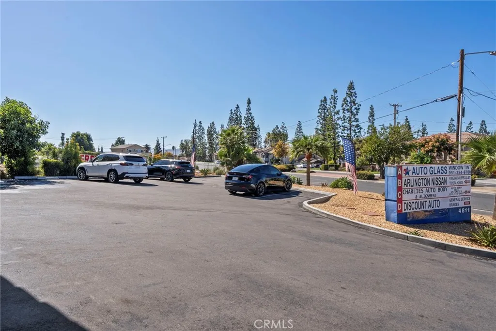 Additional image 11 of 4811 Van Buren Boulevard Blvd Unit D, Riverside, CA 92503