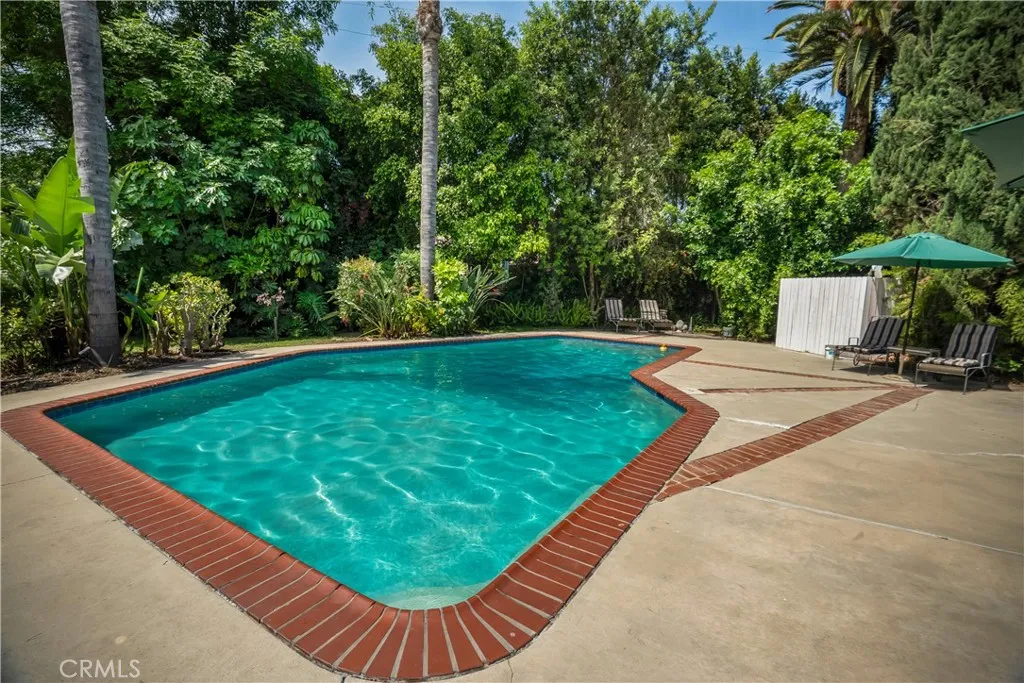Additional image 25 of 6843 Chisholm Ave, Van Nuys, CA 91406