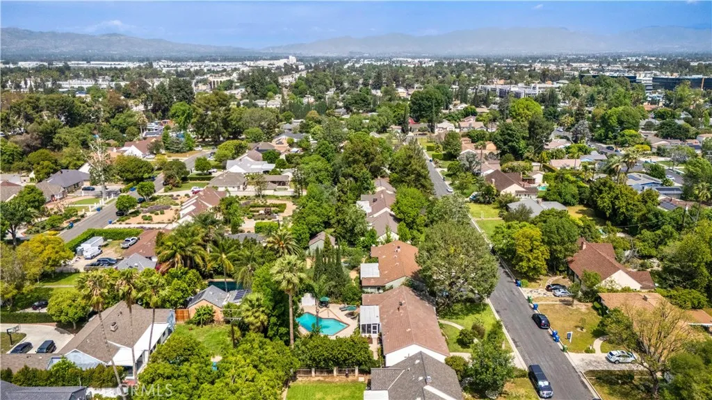 Additional image 70 of 6843 Chisholm Ave, Van Nuys, CA 91406