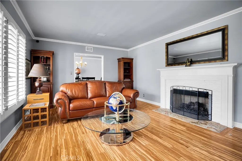 Additional image 6 of 6843 Chisholm Ave, Van Nuys, CA 91406