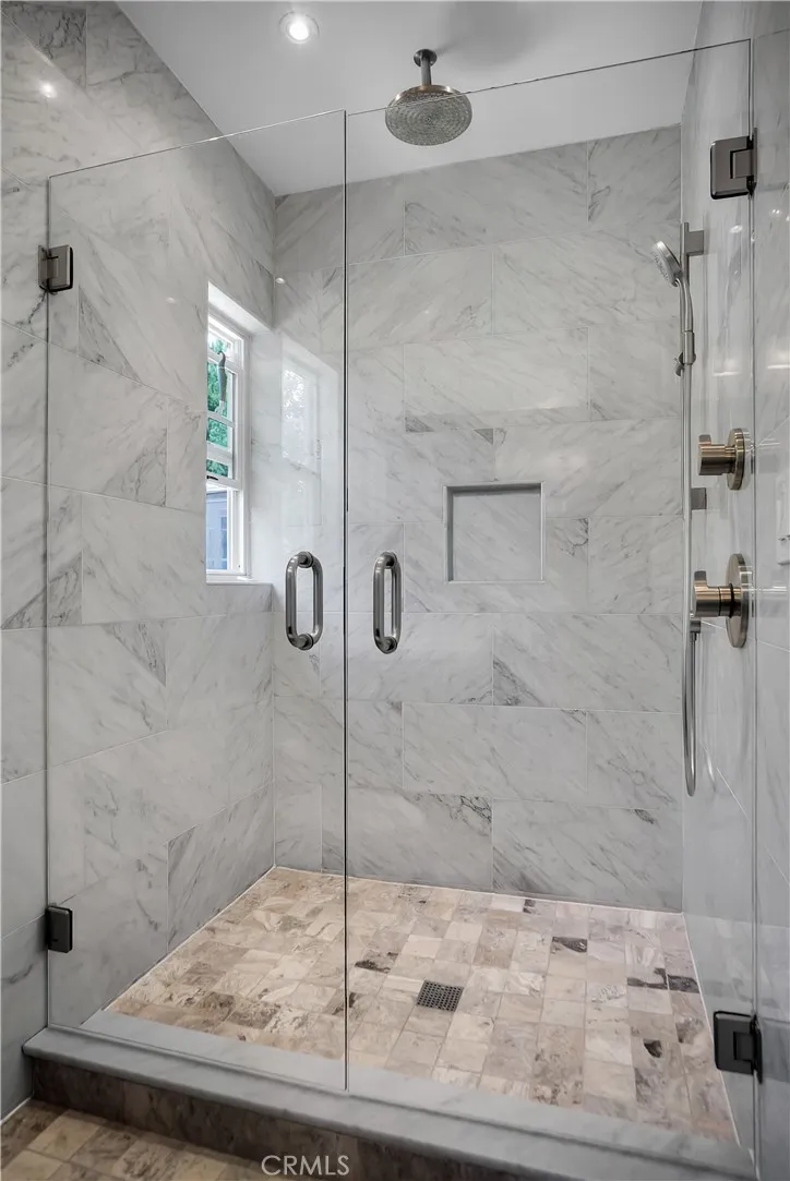 Additional image 54 of 6843 Chisholm Ave, Van Nuys, CA 91406