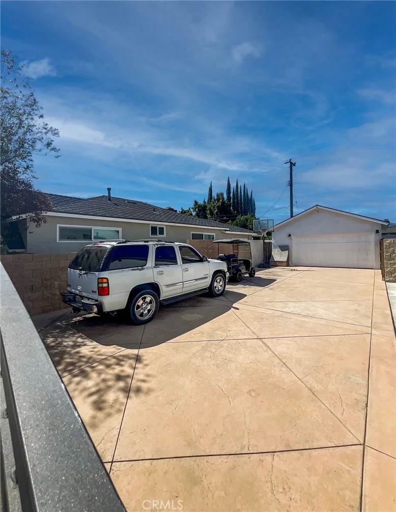 17873 Canehill Ave, Bellflower, CA 90706