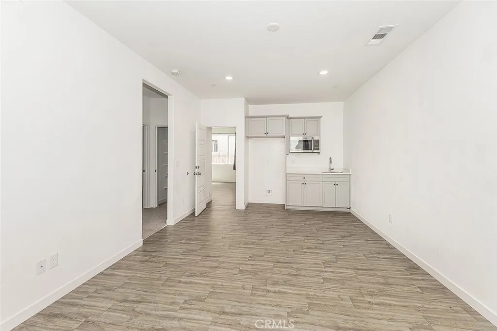 Additional image 97 of 2844 N Vahe, Fresno, CA 93737