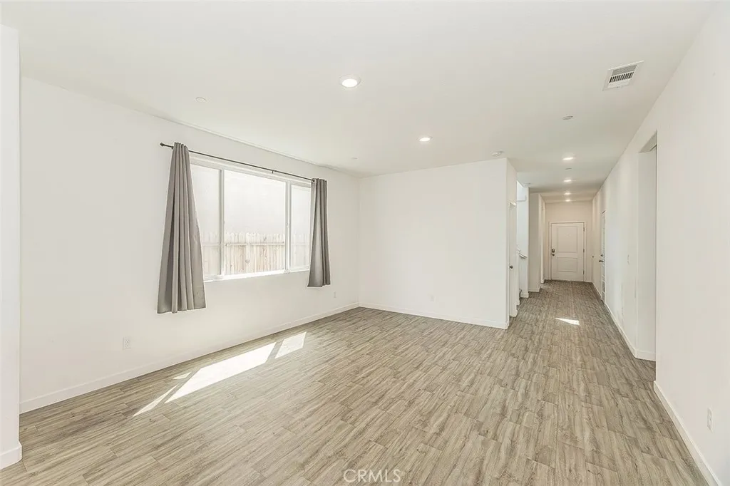 Additional image 86 of 2844 N Vahe, Fresno, CA 93737