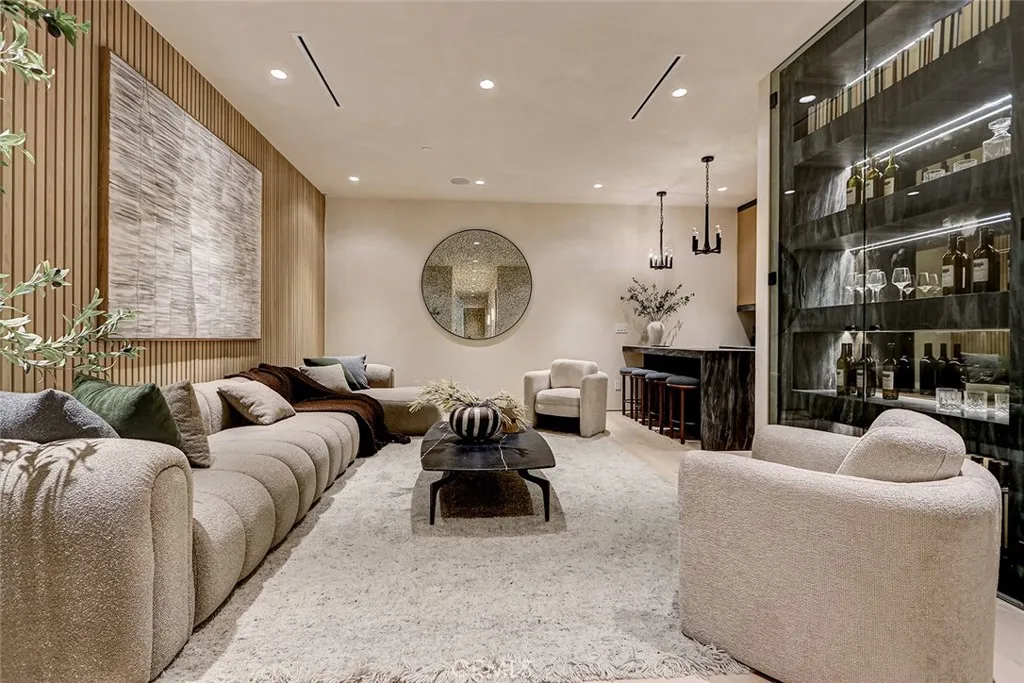 Additional image 110 of 1404 Manhattan Ave, Manhattan Beach, CA 90266