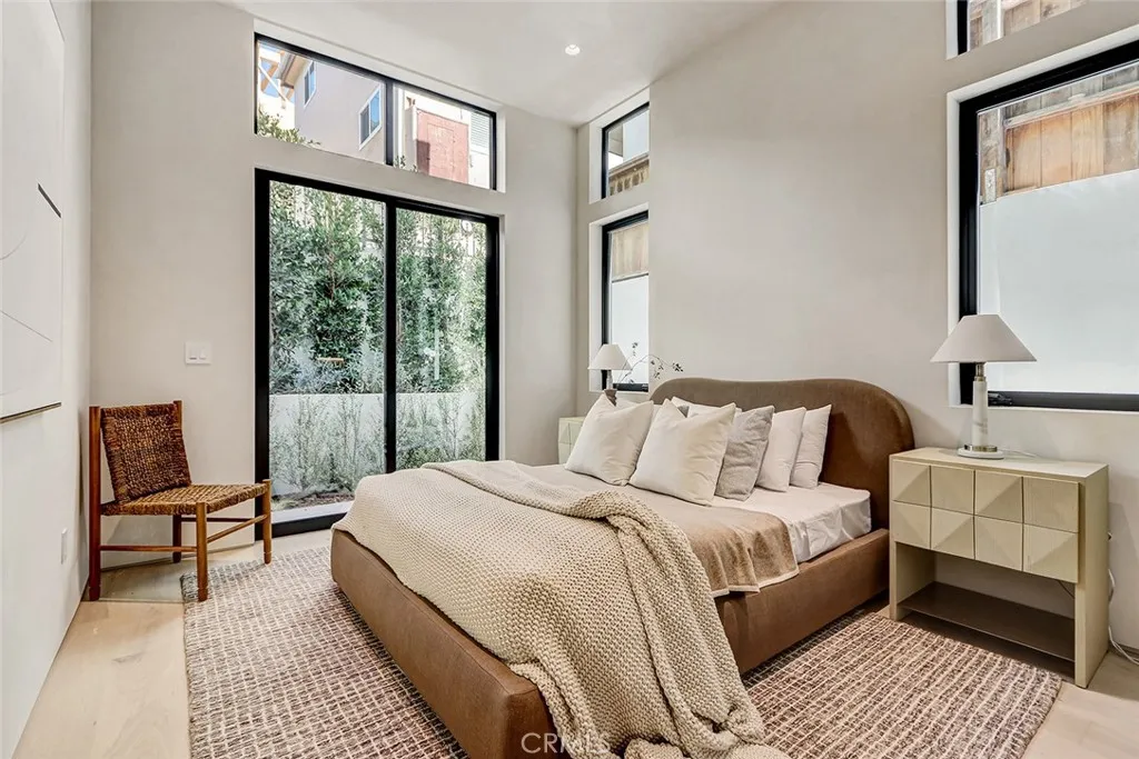 Additional image 58 of 1404 Manhattan Ave, Manhattan Beach, CA 90266