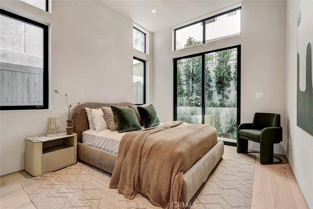 Additional image 114 of 1404 Manhattan Ave, Manhattan Beach, CA 90266