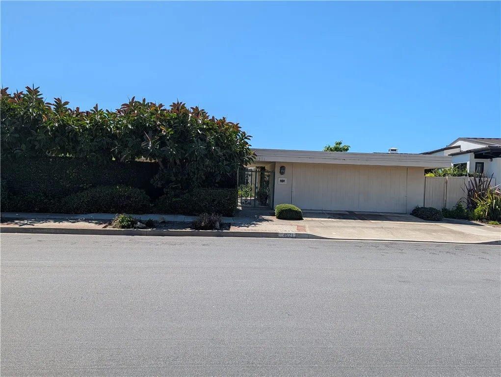 Additional image 2 of 4521 Fairfield Dr, Corona Del Mar, CA 92625
