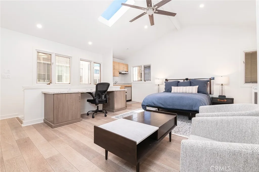 Additional image 64 of 117 35th St, Newport Beach, CA 92663