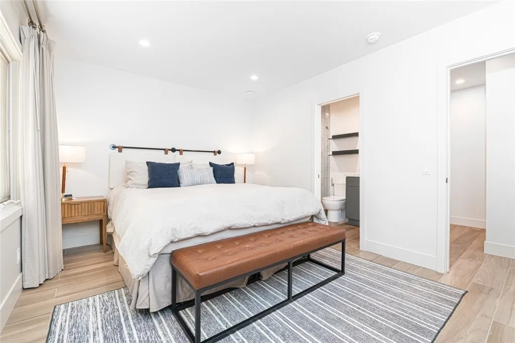 Additional image 57 of 117 35th St, Newport Beach, CA 92663