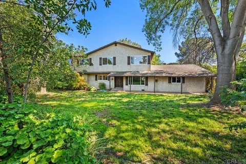 2215 Euclid Ave, El Cajon, CA MLS: PTP2502983