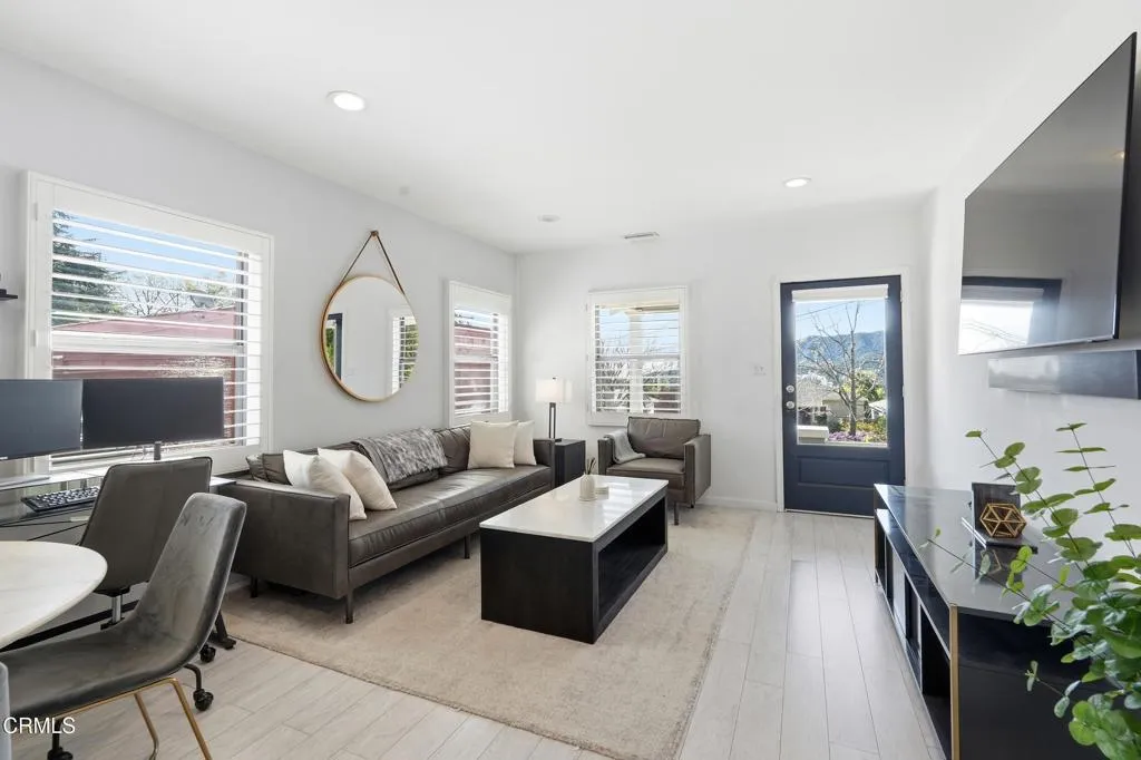 Additional image 9 of 3233 Community Avenue, La Crescenta, CA 91214