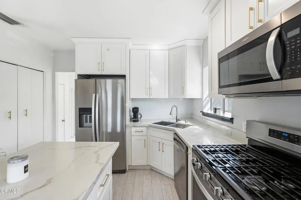 Additional image 13 of 3233 Community Avenue, La Crescenta, CA 91214