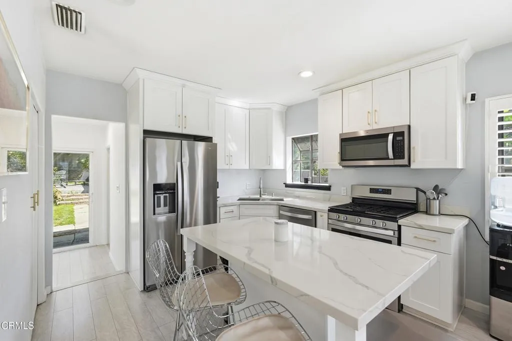 Additional image 44 of 3233 Community Avenue, La Crescenta, CA 91214