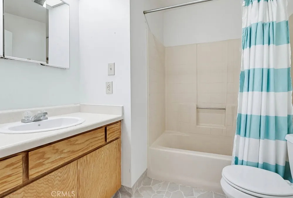 Additional image 130 of 5812 Graywood Ave, Lakewood, CA 90712