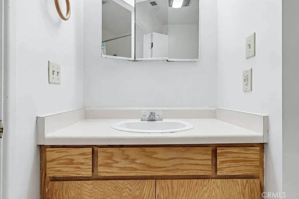 Additional image 58 of 5812 Graywood Ave, Lakewood, CA 90712