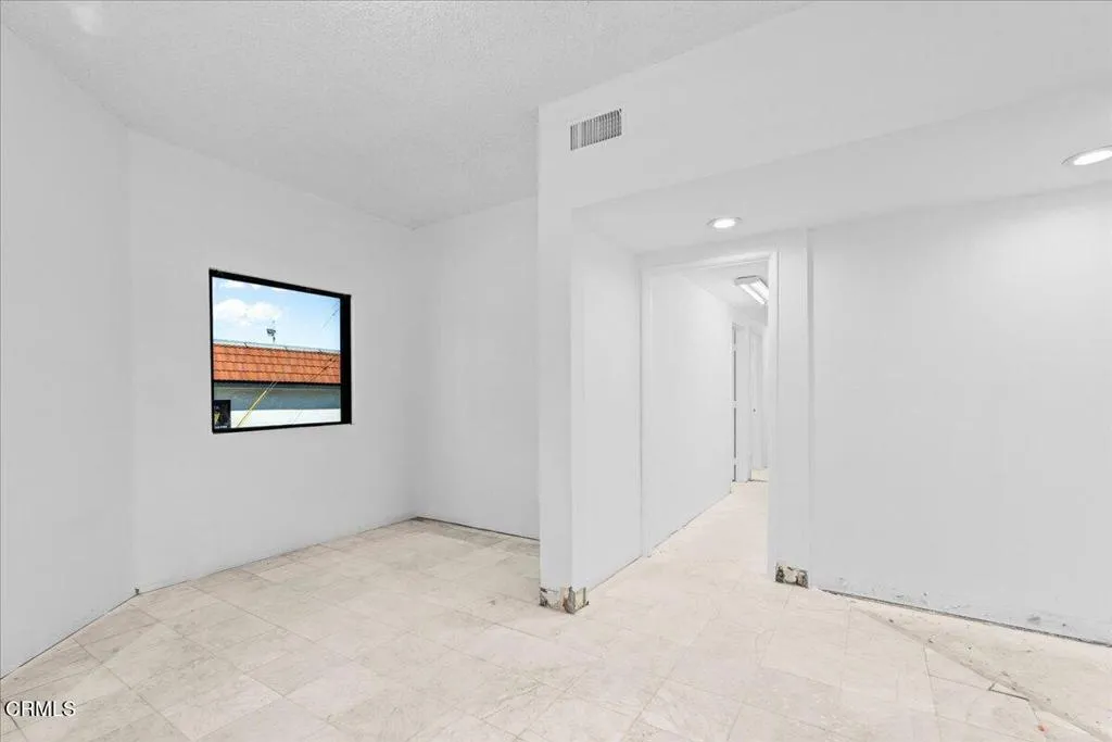 Additional image 37 of 7969 Foothill Boulevard Unit 7969, Los Angeles, CA 91040