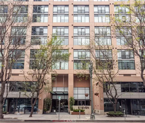 1111 S Grand Avenue Unit PH3, Los Angeles, CA MLS: GD25091846