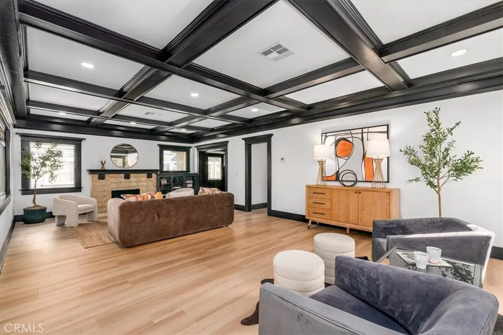 Additional image 6 of 2274 W 21st Street, Los Angeles, CA 90018