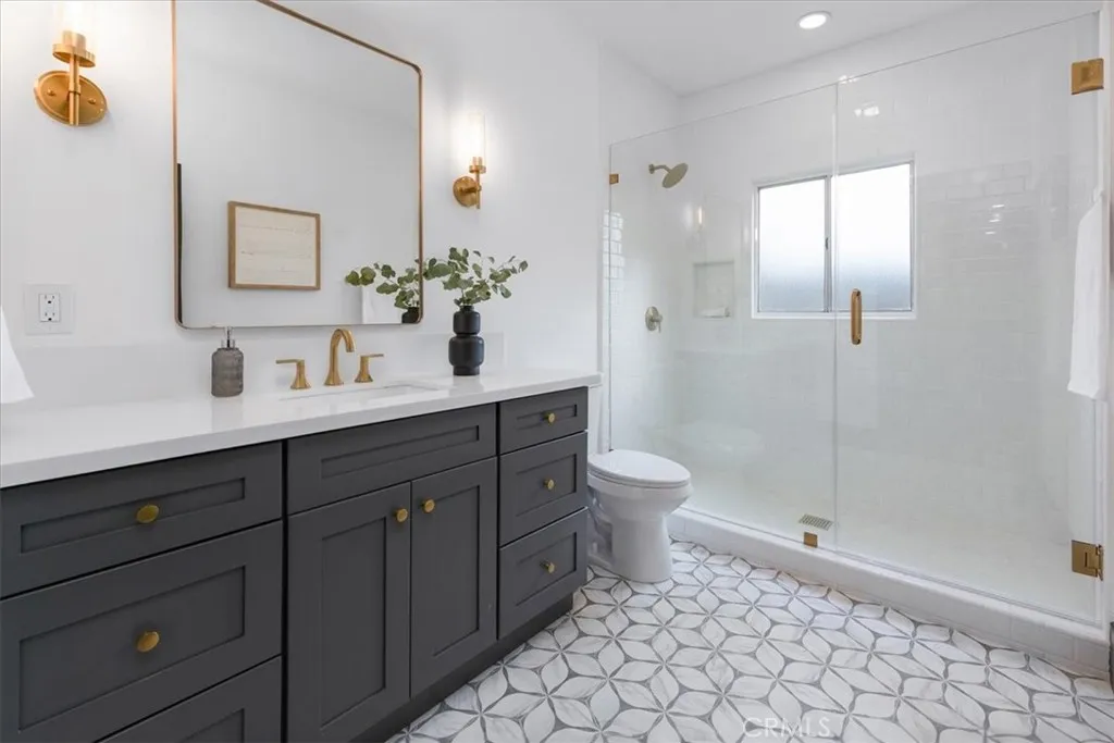 Additional image 57 of 2274 W 21st Street, Los Angeles, CA 90018