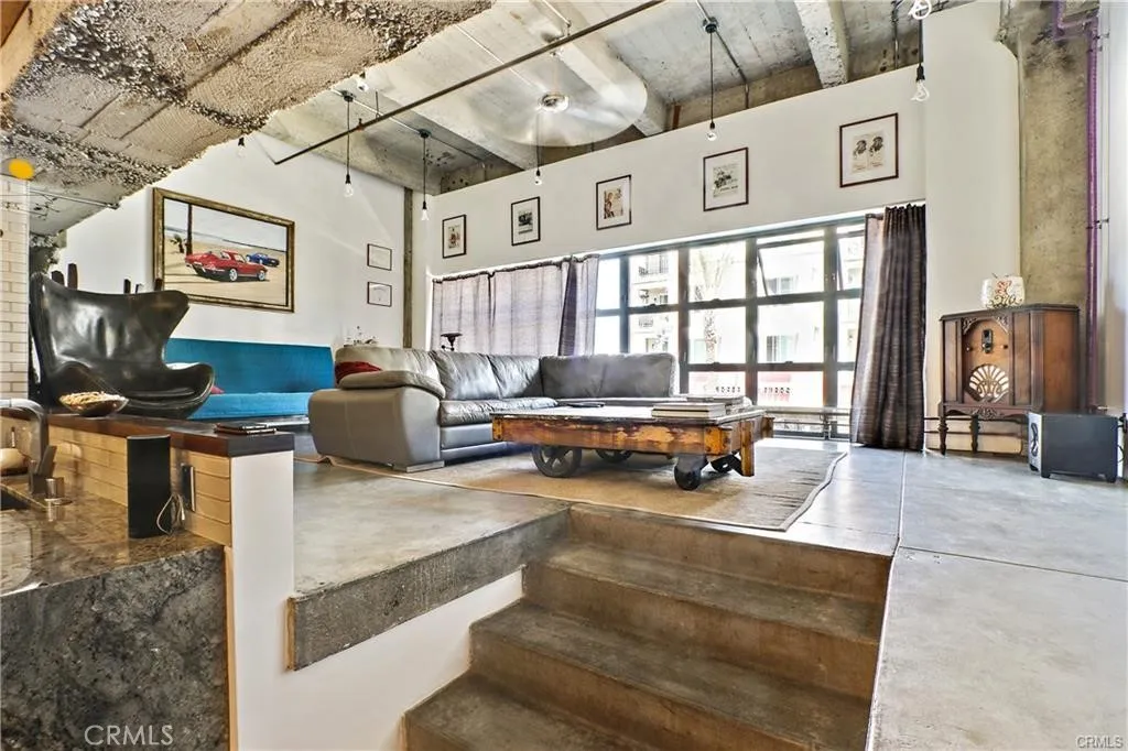 Additional image 20 of 100 W 5th Street Unit 2G, Long Beach, CA 90802