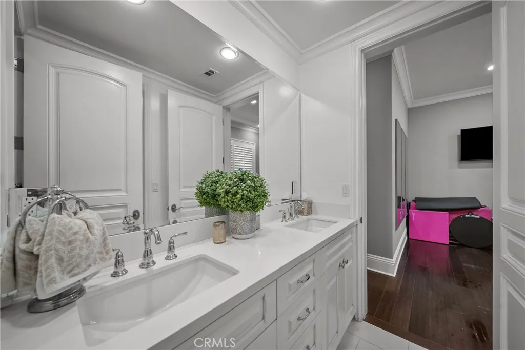 Additional image 72 of 4917 Edgerton Avenue, Encino, CA 91436