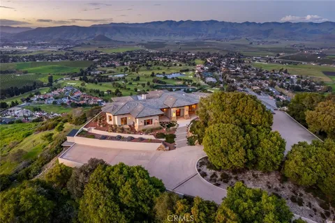 1015 Rimrock Lane, San Luis Obispo, CA MLS: SC25075614