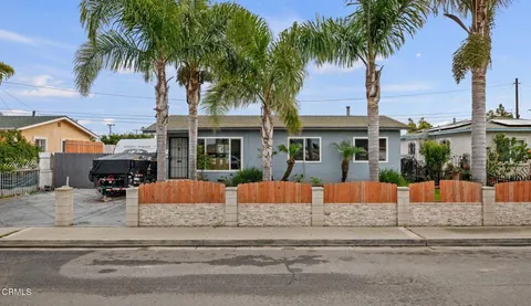 252 Ashton Street, Oxnard, CA MLS: V1-28591