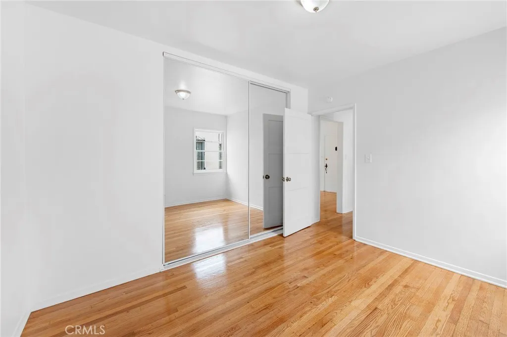 Additional image 48 of 956 S Oak St, Inglewood, CA 90301