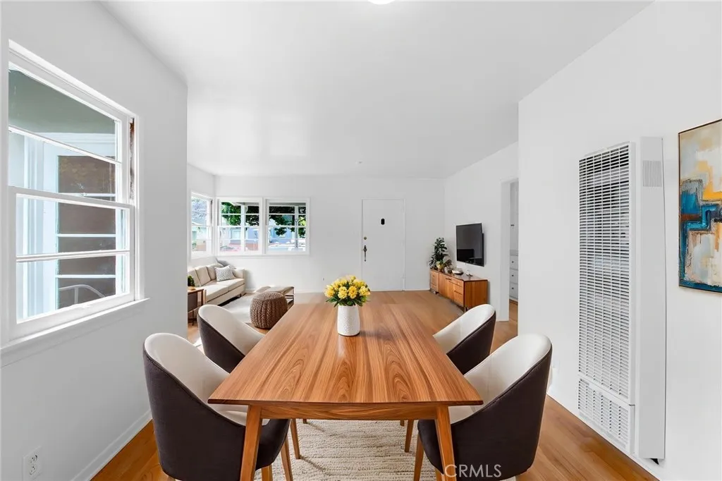 Additional image 8 of 956 S Oak St, Inglewood, CA 90301