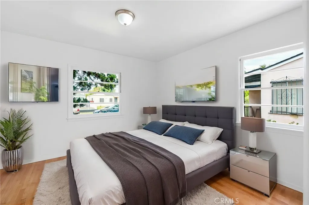 Additional image 17 of 956 S Oak St, Inglewood, CA 90301