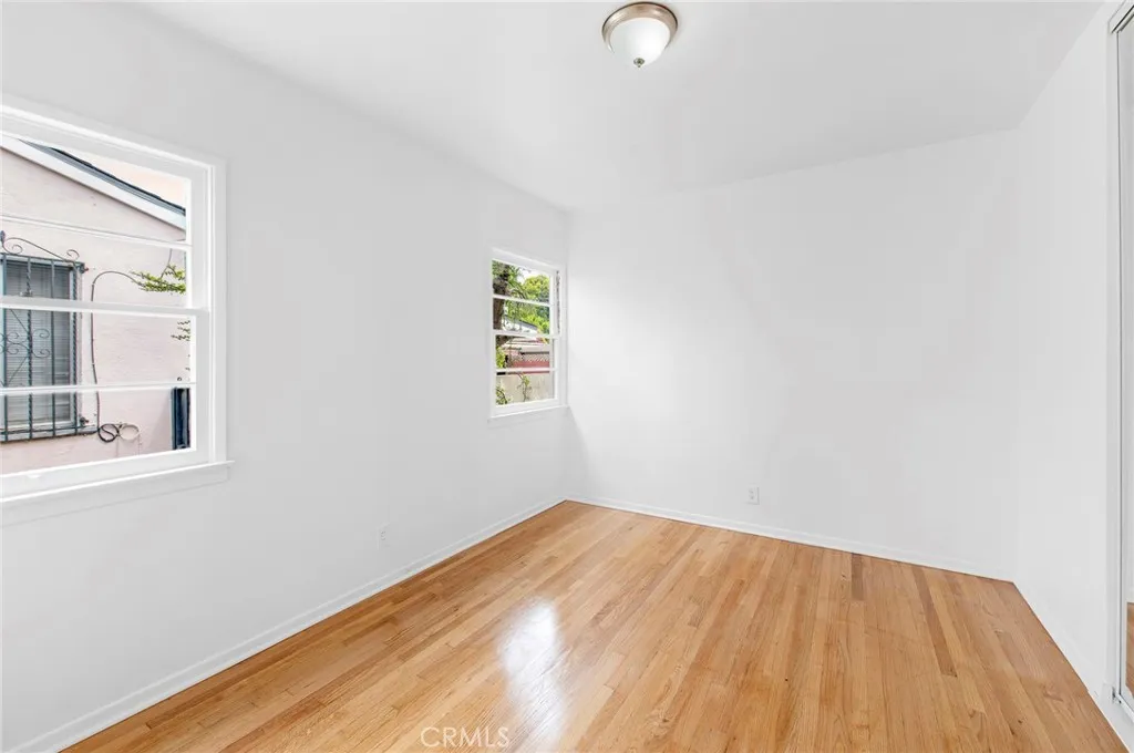 Additional image 18 of 956 S Oak St, Inglewood, CA 90301
